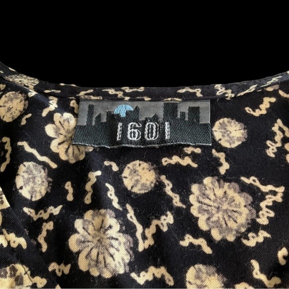 1601 Brand two-piece boho skirt set. Approximate size L. See pics. - Picture 3 of 8